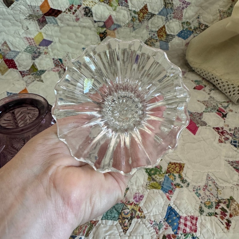 Vintage Purple Pressed Glass Floral Fairy Lamp Candle Holder 2 Piece Clear Base - Picture 6 of 9